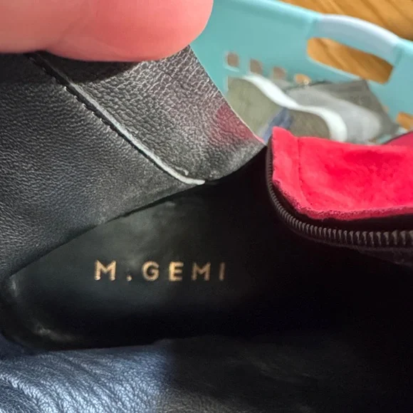 M. Gemi Bold Red Suede Heeled Boots - CHRISTMAS SALE PRICE! - Picture 7 of 8